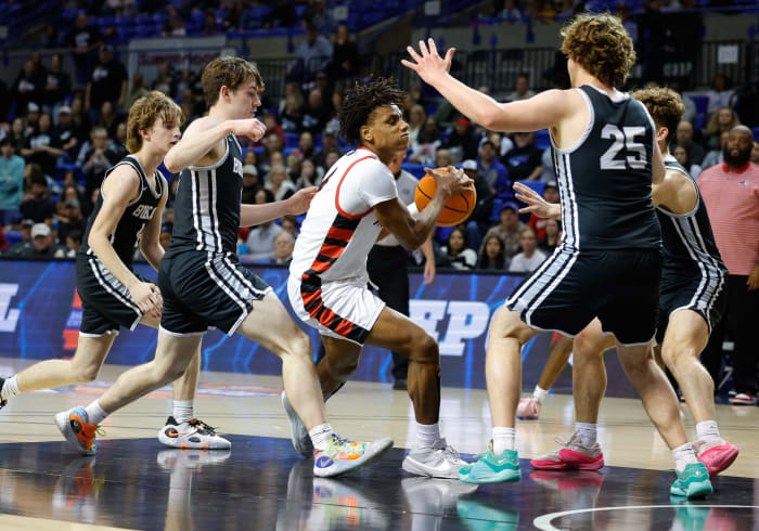 AAA Finals BB EPC vs Marshall__00024